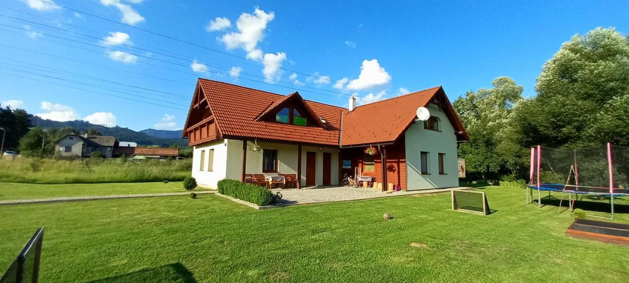 Ubytovanie U Huberta Bešeňová Exteriör bild